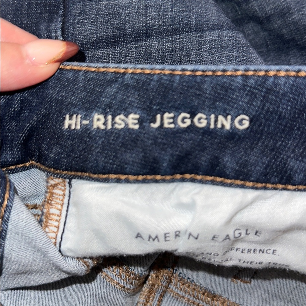 American Eagle 360 Next Level Stretch Distressed Hi Rise Jeggings - Picture 6 of 7